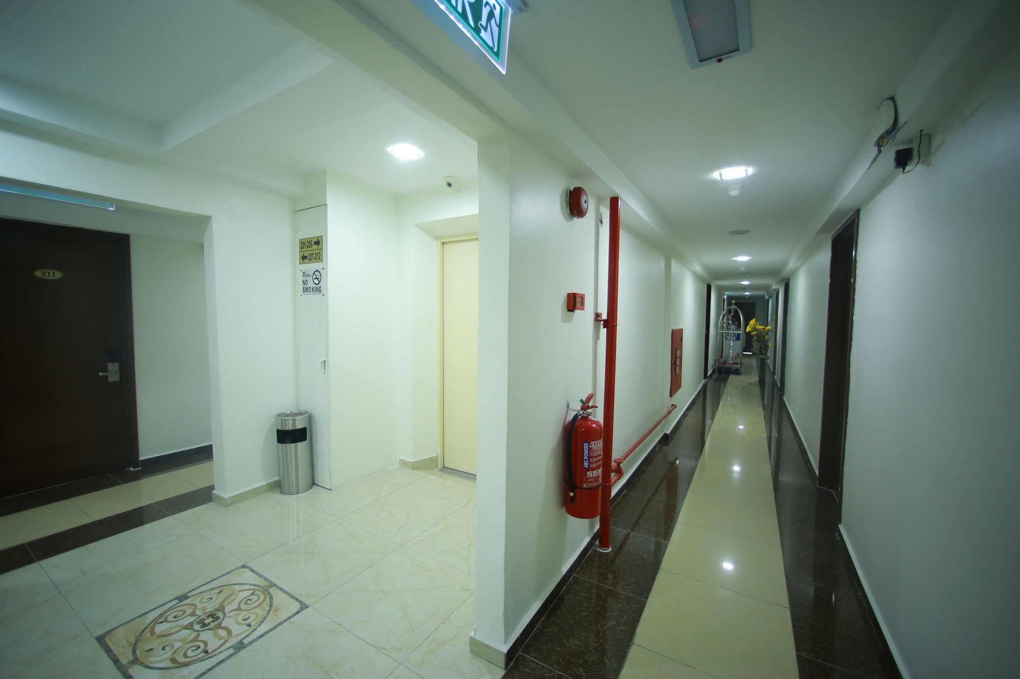 Hotel Gulshan Ampang  Exterior foto