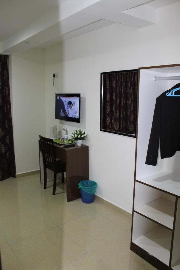 Hotel Gulshan Ampang  Exterior foto